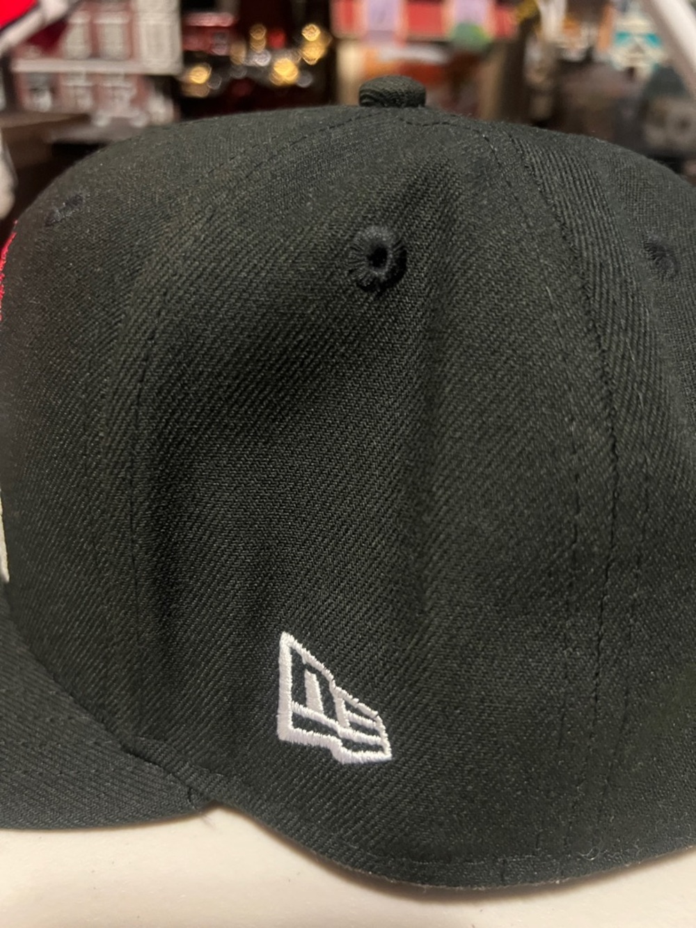 𝙉𝙚𝙬 𝙀𝙧𝙖 𝙃𝙖𝙩 - Picture 2 of 6